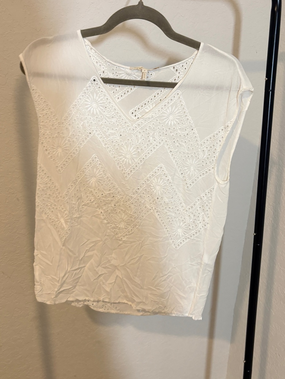 Maje White Eyelet Chevron Sleeveless top